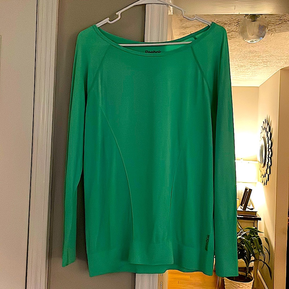 Reebok Athletic Long Sleeve Shirt Size Large